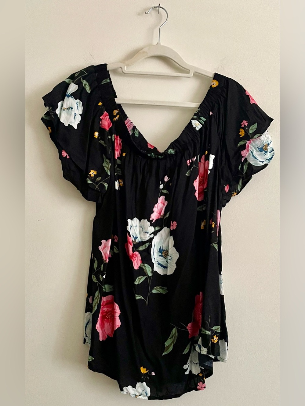 Black Floral Off-Shoulder Women’s Top XL